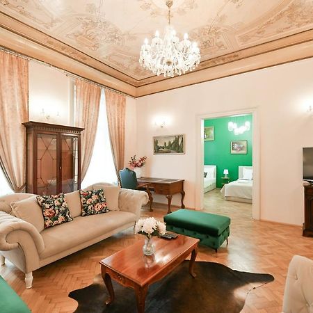 براغ Stunning Charles Bridge Apartment المظهر الخارجي الصورة